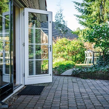 Luxe Vakantiehuis In Het Bos Met Jacuzzi En Sauna Lunteren Exterior photo