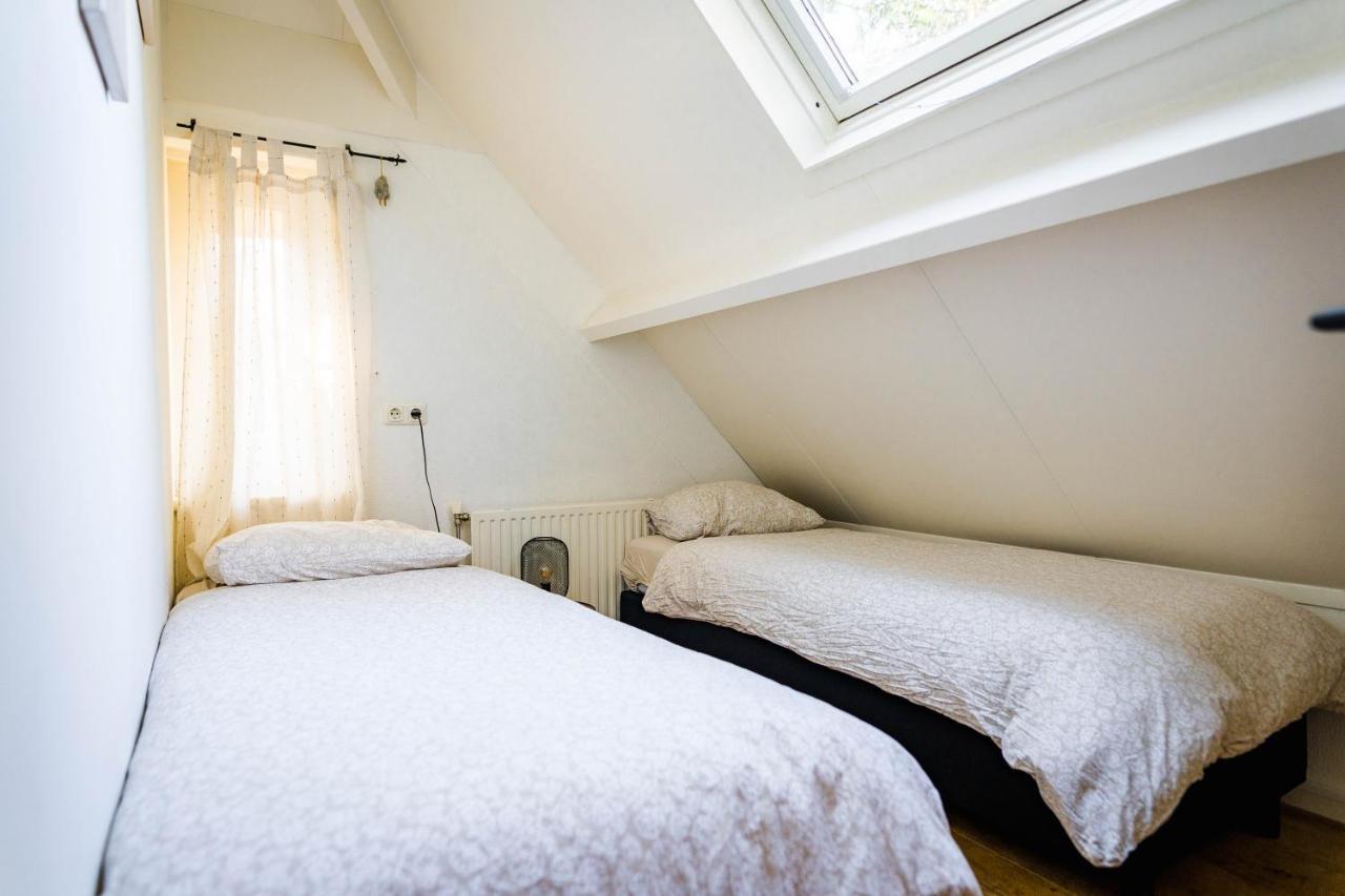 Luxe Vakantiehuis In Het Bos Met Jacuzzi En Sauna Lunteren Exterior photo